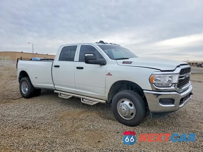 Czwarte zdjęcie samochodu z boku: 2024 RAM 3500 TRADESMAN VIN:3C63RRGL8RG412271 - miniatura