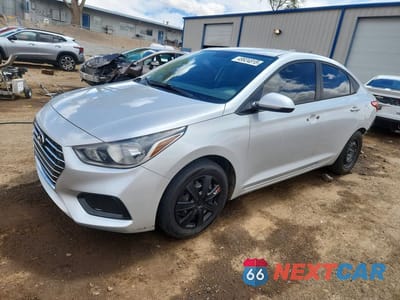 2020 HYUNDAI ACCENT SE 3KPC24A69LE114818 - główne zdjęcie licytacji z USA - miniatura
