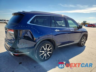 Trzecie zdjęcie samochodu z tyłu: 2020 HONDA PILOT TOURING VIN:5FNYF5H6XLB012556 - miniatura
