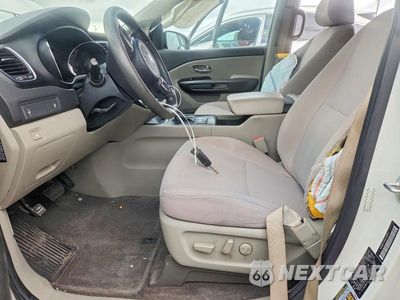 Zdjęcie 7 z 13 samochodu: 2016 KIA SEDONA LX VIN:KNDMB5C19G6153805 - miniatura