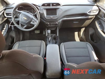 Zdjęcie 8 z 13 samochodu: 2021 CHEVROLET TRAILBLAZER LS VIN:KL79MNSL8MB063211 - miniatura