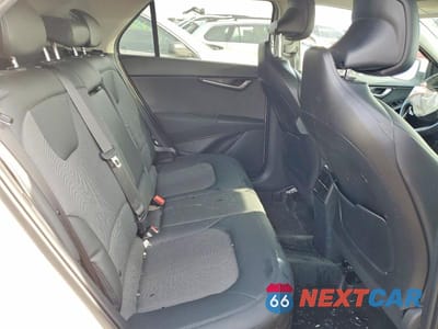 Zdjęcie 10 z 12 samochodu: 2025 KIA NIRO EX VIN:KNDCR3LE4S5262833 - miniatura