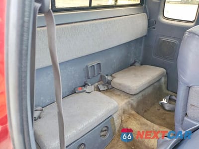 Zdjęcie 10 z 13 samochodu: 1998 TOYOTA TACOMA XTRACAB VIN:4TAVL52N2WZ031415 - miniatura