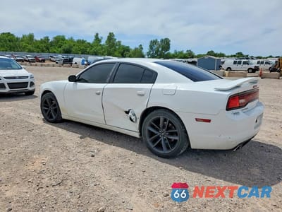 Drugie zdjęcie samochodu z przodu: 2014 DODGE CHARGER SXT VIN:2C3CDXHG8EH178239 - miniatura