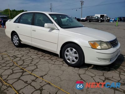 Czwarte zdjęcie samochodu z boku: 2003 TOYOTA AVALON XL VIN:4T1BF28B13U273935 - miniatura