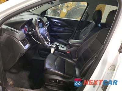 Zdjęcie 7 z 13 samochodu: 2019 GMC TERRAIN SLT VIN:3GKALVEV2KL384130 - miniatura