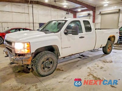 2007 CHEVROLET SILVERADO K2500 HEAVY DUTY 1GCHK29K07E603542 - główne zdjęcie licytacji z USA - miniatura
