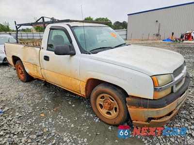 Czwarte zdjęcie samochodu z boku: 2004 CHEVROLET SILVERADO C1500 VIN:1GCEC14X04Z178129 - miniatura