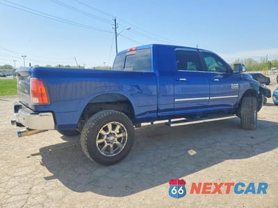 Trzecie zdjęcie samochodu z tyłu: 2015 RAM 2500 SLT VIN:3C6UR5MJ6FG664208 - miniatura