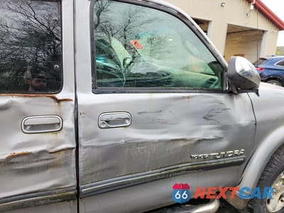 Zdjęcie 10 z 12 samochodu: 2004 TOYOTA TUNDRA ACCESS CAB SR5 VIN:5TBBT44114S447569 - miniatura