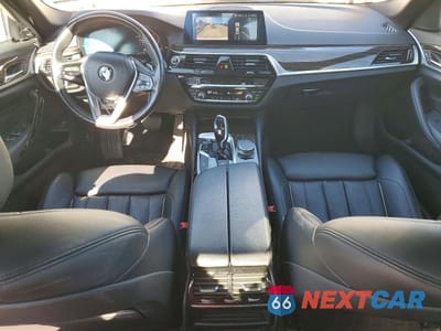 Zdjęcie 8 z 12 samochodu: 2020 BMW 530 XI VIN:WBAJR7C04LWW65268 - miniatura