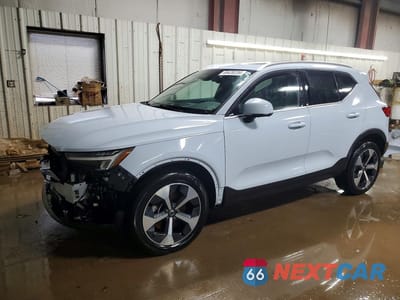 2024 VOLVO XC40 PLUS YV4L12UE1R2295782 - główne zdjęcie licytacji z USA - miniatura