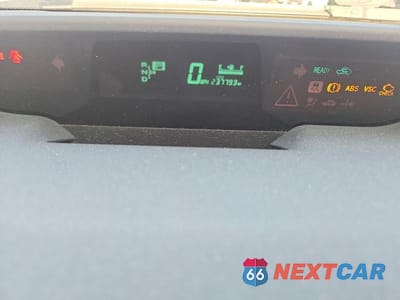 Zdjęcie 9 z 12 samochodu: 2006 TOYOTA PRIUS BASE VIN:JTDKB20U763160210 - miniatura