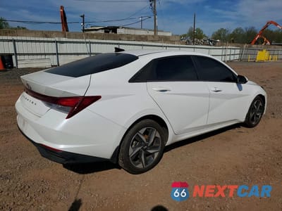 Trzecie zdjęcie samochodu z tyłu: 2023 HYUNDAI ELANTRA SEL VIN:5NPLS4AG8PH097536 - miniatura