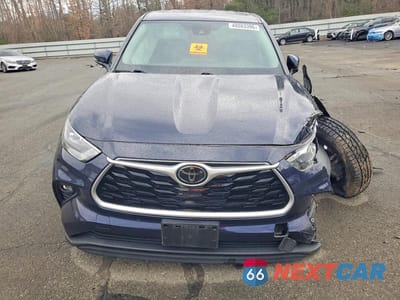 Piąte zdjęcie samochodu w środku: 2020 TOYOTA HIGHLANDER LE VIN:5TDBZRBH7LS031656 - miniatura