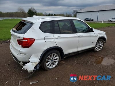Trzecie zdjęcie samochodu z tyłu: 2016 BMW X3 VIN:5UXWX9C58G0D75955 - miniatura