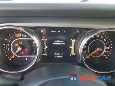 Zdjęcie 9 z 13 samochodu: 2023 JEEP WRANGLER SAHARA VIN:1C4HJXENXPW529816 - miniatura