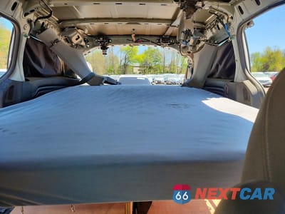 Zdjęcie 10 z 13 samochodu: 2024 HONDA ODYSSEY EXL VIN:5FNRL6H63RB064994 - miniatura