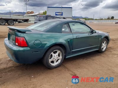 Trzecie zdjęcie samochodu z tyłu: 2003 FORD MUSTANG VIN:1FAFP40433F360158 - miniatura