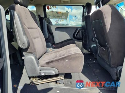Zdjęcie 11 z 14 samochodu: 2014 DODGE GRAND CARAVAN SXT VIN:2C4RDGCG5ER262042 - miniatura