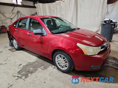 Czwarte zdjęcie samochodu z boku: 2009 FORD FOCUS SE VIN:1FAHP35N79W167489 - miniatura
