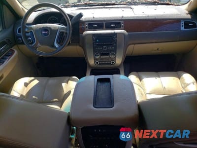 Zdjęcie 8 z 12 samochodu: 2007 GMC YUKON VIN:1GKFK130X7R283832 - miniatura