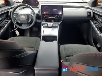 Zdjęcie 8 z 13 samochodu: 2024 TOYOTA BZ4X XLE VIN:JTMABACAXRA065583 - miniatura