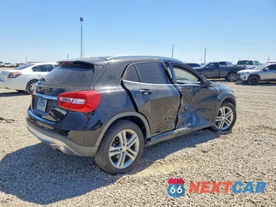 Trzecie zdjęcie samochodu z tyłu: 2016 MERCEDES-BENZ GLA 250 VIN:WDCTG4EB0GJ270841 - miniatura
