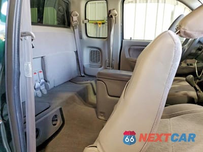 Zdjęcie 10 z 11 samochodu: 2001 TOYOTA TACOMA XTRACAB VIN:5TEWM72N81Z730983 - miniatura