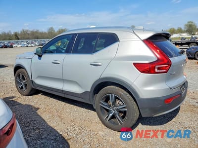 Drugie zdjęcie samochodu z przodu: 2025 VOLVO XC40 CORE VIN:YV4L12UJ2S2470060 - miniatura