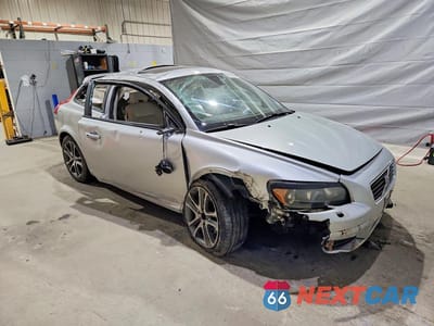 Czwarte zdjęcie samochodu z boku: 2008 VOLVO C30 T5 VIN:YV1MK672182064855 - miniatura