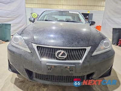 Piąte zdjęcie samochodu w środku: 2012 LEXUS IS 250 VIN:JTHCF5C26C5055645 - miniatura