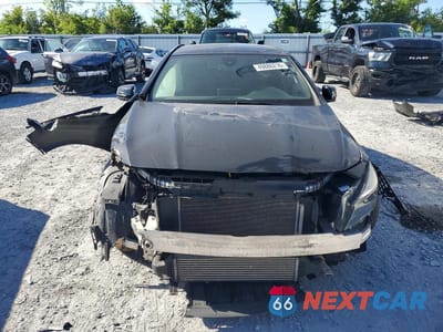 Piąte zdjęcie samochodu w środku: 2017 MERCEDES-BENZ CLA 250 4MATIC VIN:WDDSJ4GB8HN410487 - miniatura