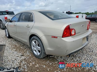 Drugie zdjęcie samochodu z przodu: 2010 CHEVROLET MALIBU 1LT VIN:1G1ZC5E08AF114906 - miniatura