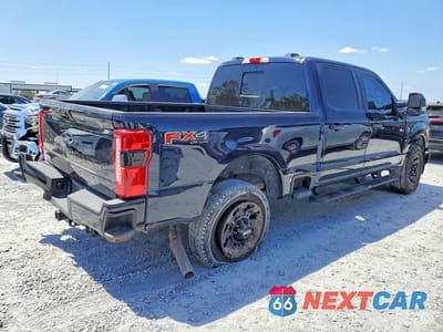 Trzecie zdjęcie samochodu z tyłu: 2024 FORD F250 SUPER DUTY VIN:1FT8W2BA9RED44011 - miniatura