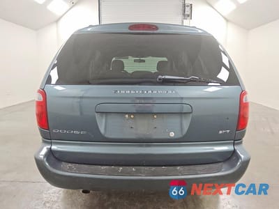 Zdjęcie 6 z 13 samochodu: 2006 DODGE GRAND CARAVAN SXT VIN:2D4GP44LX6R792875 - miniatura