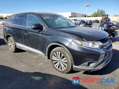 Czwarte zdjęcie samochodu z boku: 2020 MITSUBISHI OUTLANDER SE VIN:JA4AD3A39LZ017523 - miniatura