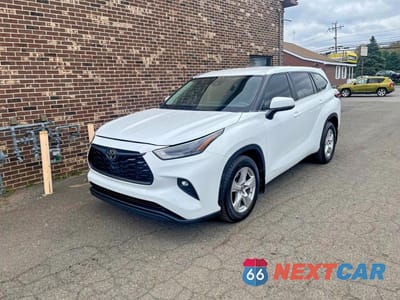2023 TOYOTA HIGHLANDER LE 5TDKDRBH1PS005722 - główne zdjęcie licytacji z USA - miniatura