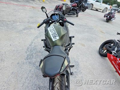 Zdjęcie 6 z 9 samochodu: 2024 KAWASAKI EX650 P VIN:ML5EXEP11RDAC4786 - miniatura