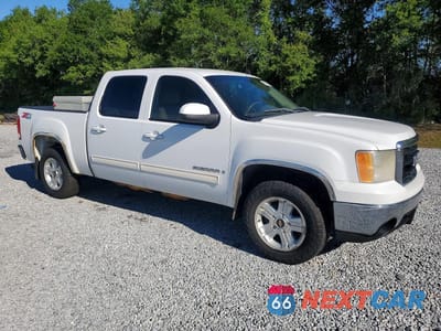 Czwarte zdjęcie samochodu z boku: 2007 GMC NEW SIERRA K1500 VIN:2GTEK133771689710 - miniatura