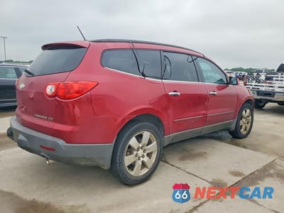 Trzecie zdjęcie samochodu z tyłu: 2012 CHEVROLET TRAVERSE LTZ VIN:1GNKRLED5CJ137310 - miniatura