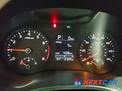 Zdjęcie 9 z 12 samochodu: 2019 KIA RIO S VIN:3KPA24AB5KE174338 - miniatura