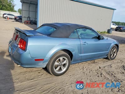 Trzecie zdjęcie samochodu z tyłu: 2006 FORD MUSTANG GT VIN:1ZVFT85H865167911 - miniatura