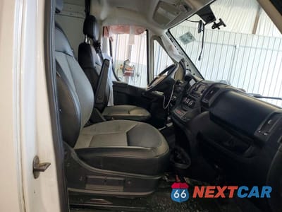 Zdjęcie 11 z 13 samochodu: 2017 RAM PROMASTER 2500 2500 HIGH VIN:3C6TRVCGXHE510603 - miniatura