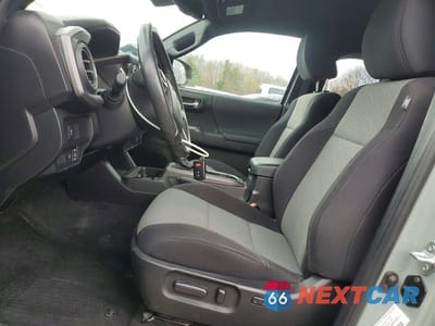 Zdjęcie 7 z 12 samochodu: 2022 TOYOTA TACOMA TRD SPORT VIN:3TYSZ5AN6NT063201 - miniatura