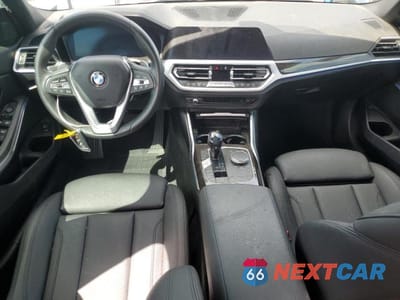 Zdjęcie 8 z 12 samochodu: 2020 BMW 330I VIN:3MW5R1J06L8B07173 - miniatura