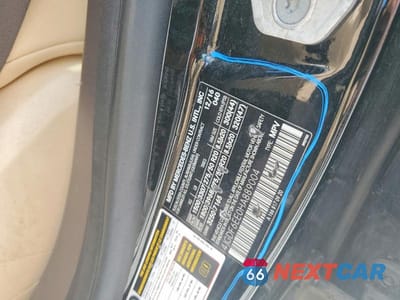 Zdjęcie 12 z 12 samochodu: 2017 MERCEDES-BENZ GLS 450 4MATIC VIN:4JGDF6EE0HA889004 - miniatura