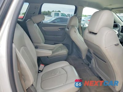 Zdjęcie 11 z 12 samochodu: 2016 CHEVROLET TRAVERSE LT VIN:1GNKRHKD8GJ282168 - miniatura