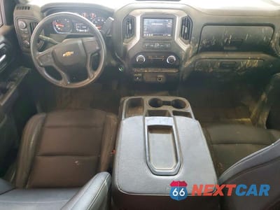 Zdjęcie 8 z 12 samochodu: 2023 CHEVROLET SILVERADO K1500 VIN:1GCRDAED0PZ109108 - miniatura