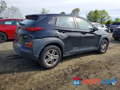 Trzecie zdjęcie samochodu z tyłu: 2018 HYUNDAI KONA SE VIN:KM8K1CAA6JU113696 - miniatura